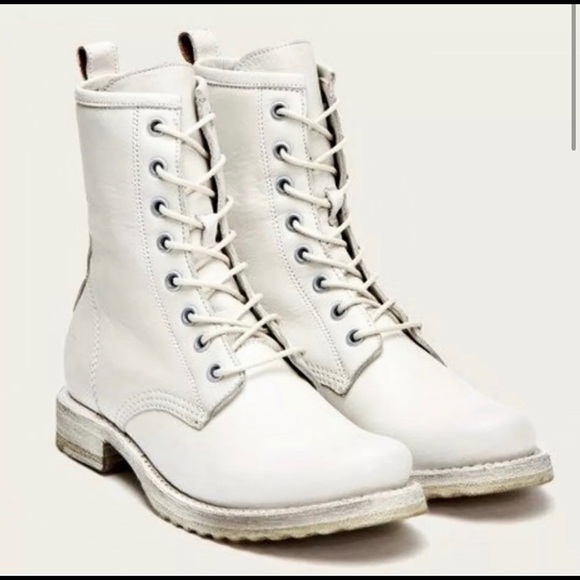 frye veronica combat white